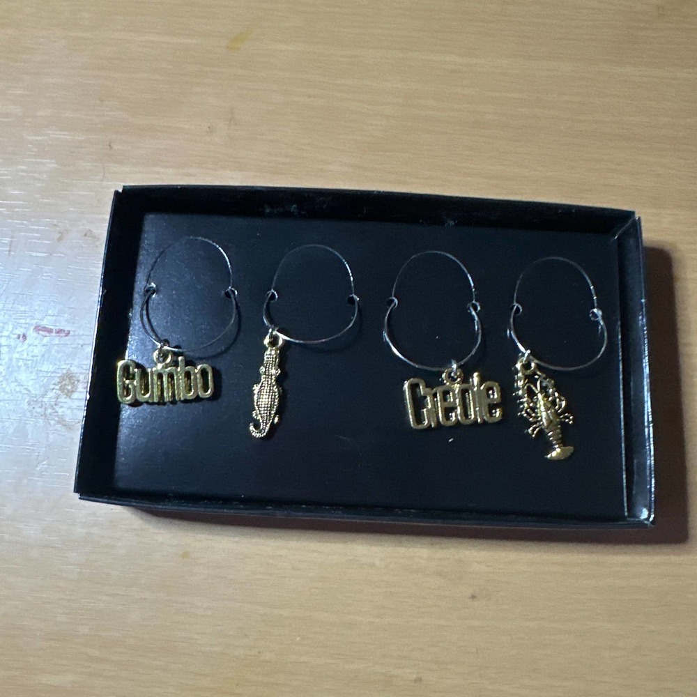 Louisiana 4-piece wine charm set